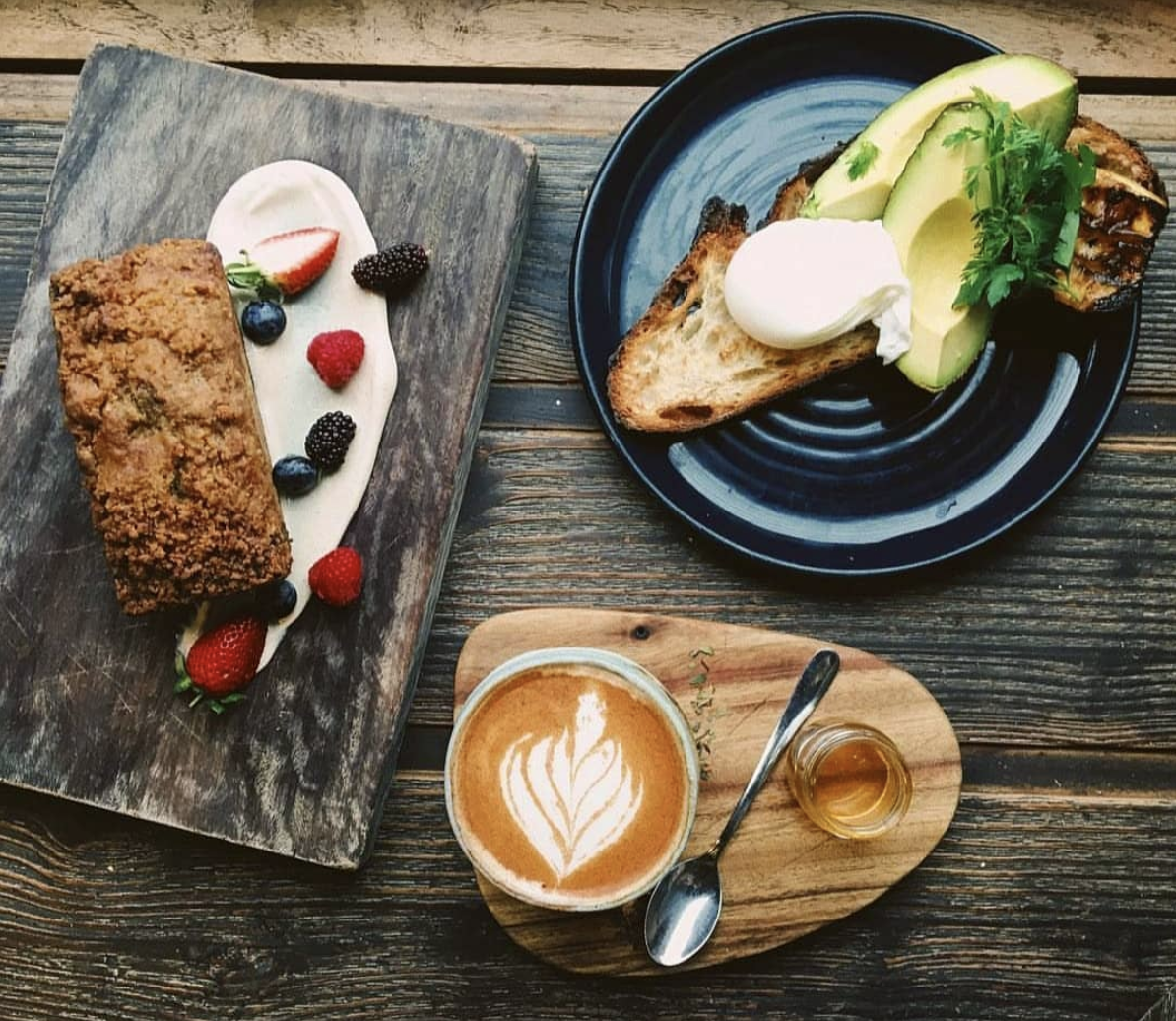 The town cafes & bakeries