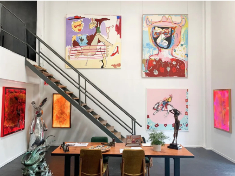 Galleries & local makers