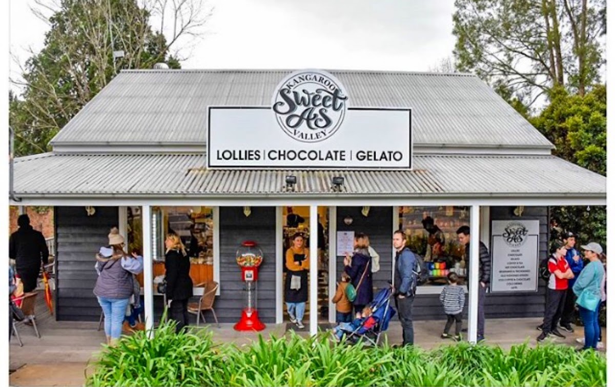 The fudge house & sweet stops