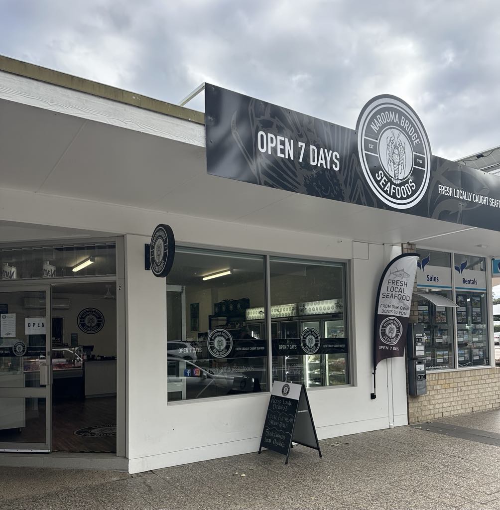Oysters, the Fish Co-op and Eating in Narooma