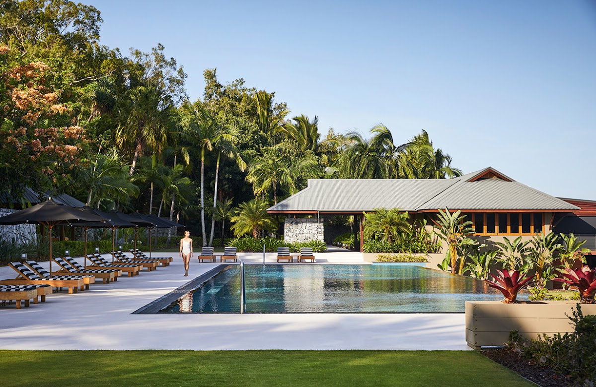 Stay adults-only at qualia or the Beach Club