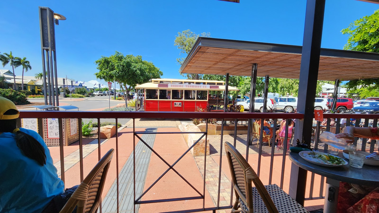 How Eating and Drinking in Broome Actually Works